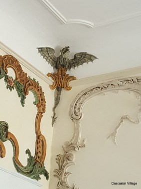 La chimère de droite dans son état quasi définitif