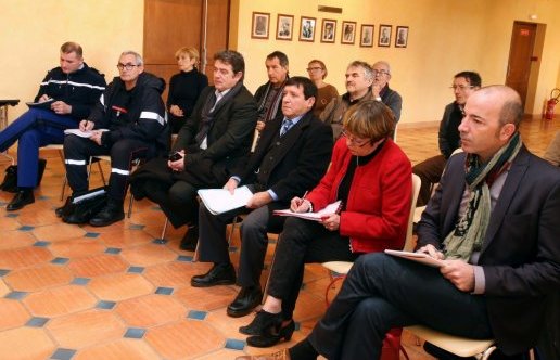 2014-12-10-lors-de-la-reunion-avec-le-prefet-louis-franc