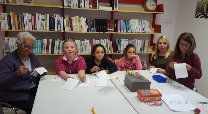 Une partie des enfants avec Carmen Mengual et Coralie Escur.